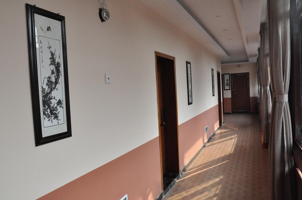 Holly'S Hostel Chengdu Exterior photo